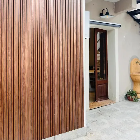 Apartment Msuite Macchia